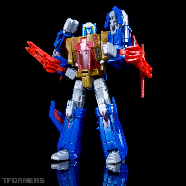 TFormers Titans Return Gallery   Siege On Cybertron Metalhawk 91 (91 of 91)